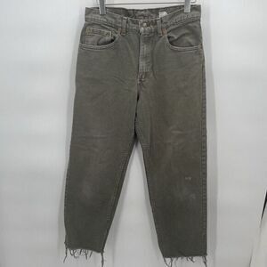 Vintage Levi's 550 Relaxed Fit Olive Green‎ Jeans Size 31W/32L Cropped USA